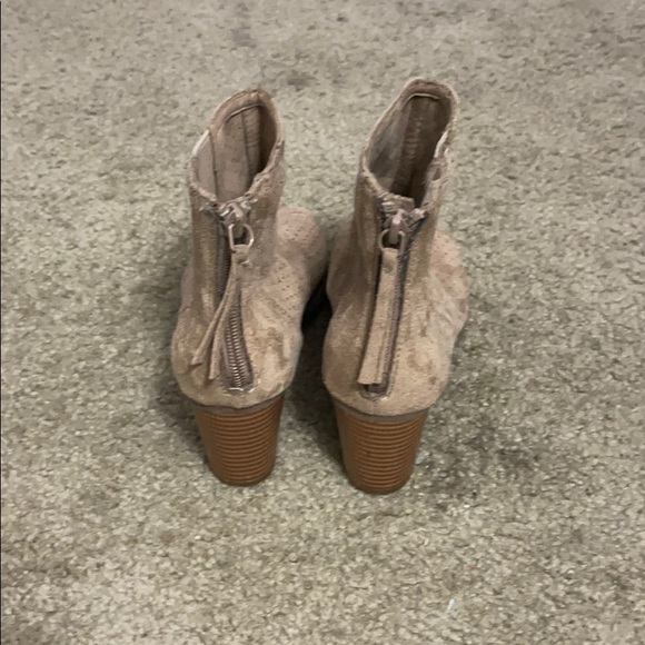 Booties - Picture 3 of 4